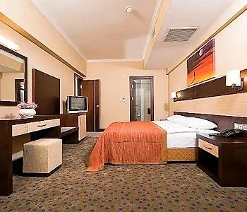 موم 4* إزمير