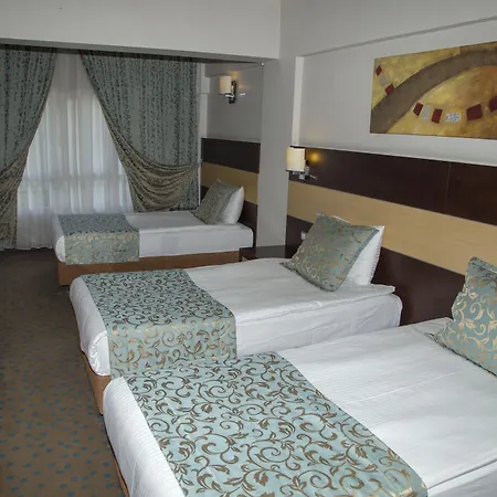 Hotel Mom Izmir