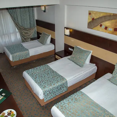 Отель Mom Измир